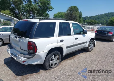 2004 Chevrolet Trailblazer Ls z USA, uszkodzony, nr VIN 1GNDT13S342448844